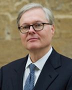 Dr. Edward Bace Dr. Edward Bace