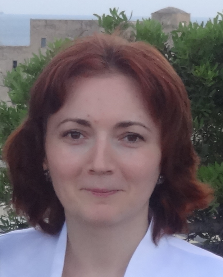 Associate Professor Natalia TINTARU (TSYNTSARU)